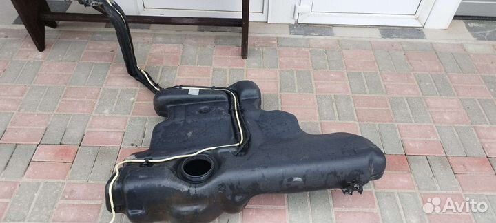 Топливный бак Volkswagen Golf 4