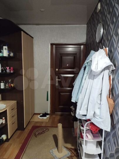 2-к. квартира, 50 м², 3/3 эт.