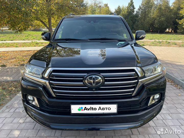 Toyota Land Cruiser 4.5 AT, 2018, 190 000 км