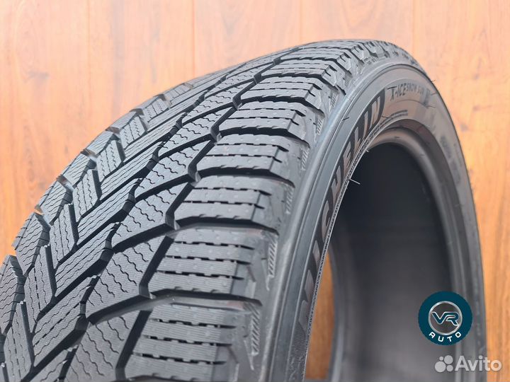 Michelin X-Ice Snow SUV 285/40 R22 110H