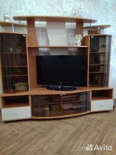 Стенка в гостиную под тв бу