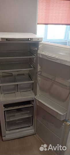 Холодильник indesit требуется ремонт или з/ч