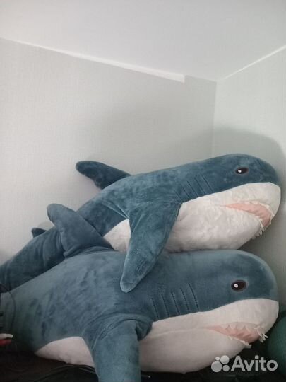 Акулы плюшевые из Икеи