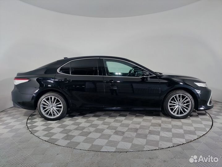 Toyota Camry 2.5 AT, 2019, 77 450 км