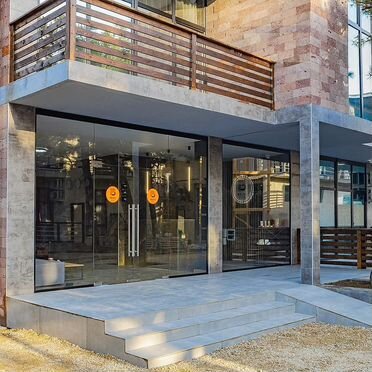 Bruni Loft (Бруни Лофт)