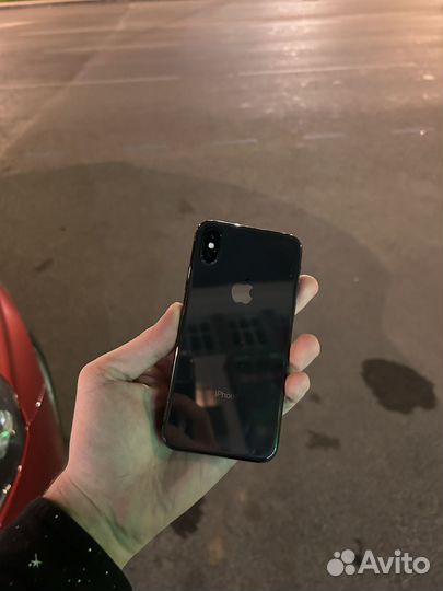 iPhone X, 64 ГБ
