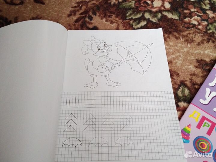 Тетрадки -прописки, раскраски и детские журналы