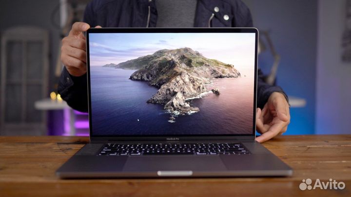 Apple MacBook Pro 16 2019 i9 1TB 16GB DDR4
