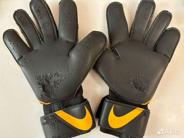Перчатки вратарские Nike Grip Reusch
