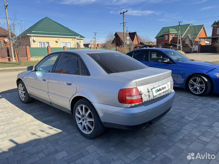 Audi A4 1.8 AT, 2000, 280 000 км