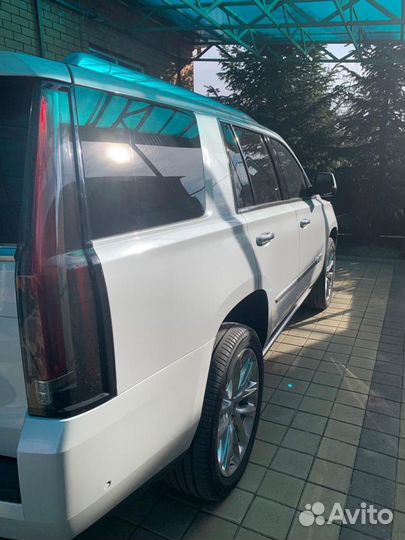 Cadillac Escalade AT, 2019, 37 000 км