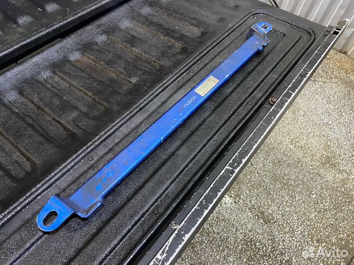 Распорка передняя cusco Subaru Forester SG5