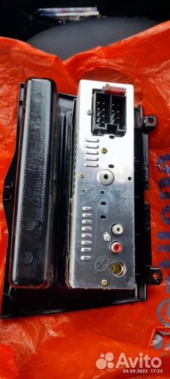 Магнитола с панелью на ладу гранту