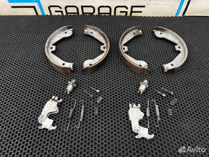 Колодки тормозные задние Mercedes-Benz R-Class