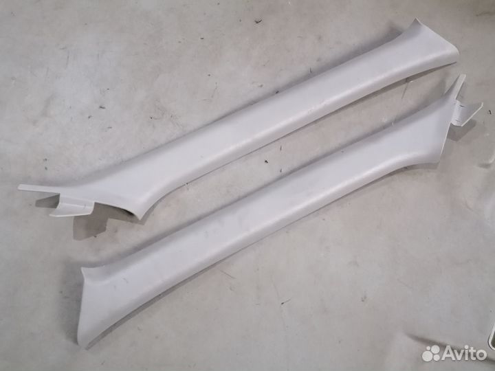 Накладка стойки лобового стекла Nissan Primera P11