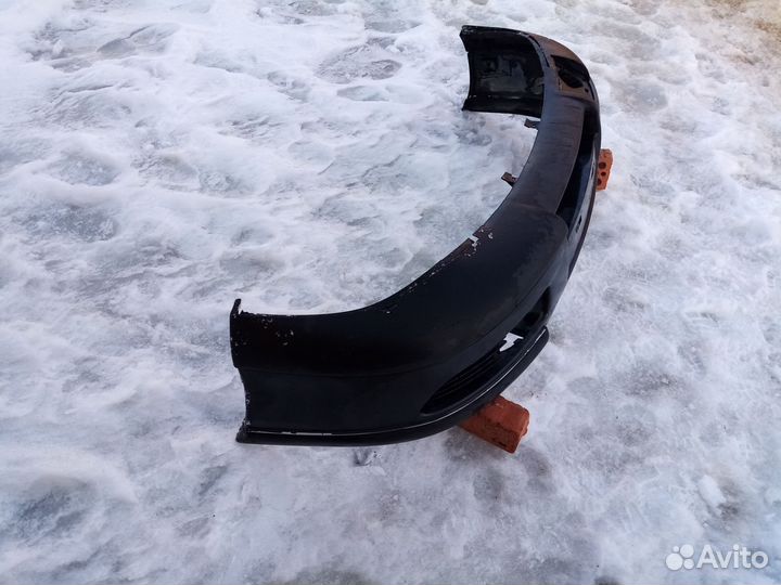 Бампер передний на опель