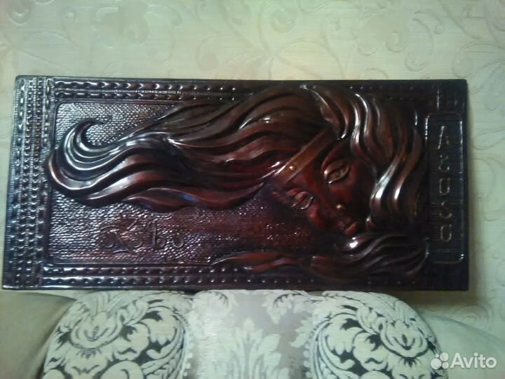 Чеканка женщина 