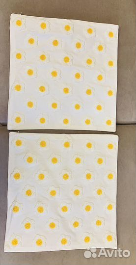 Комплект декоративных наволочек вышитые ромашки 2