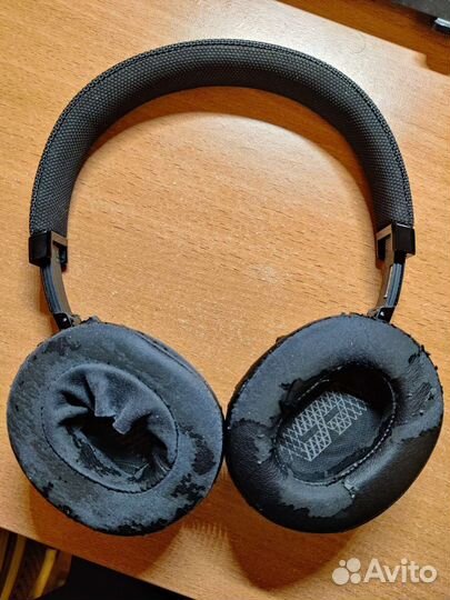 Беспроводные наушники JBL live 500 BT