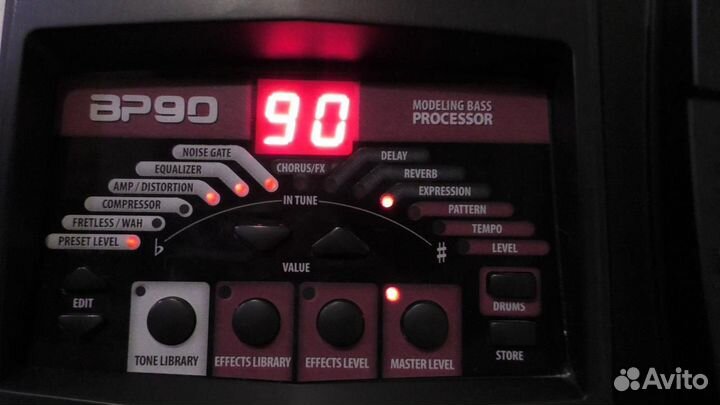 Басовый процессор digitech BP90