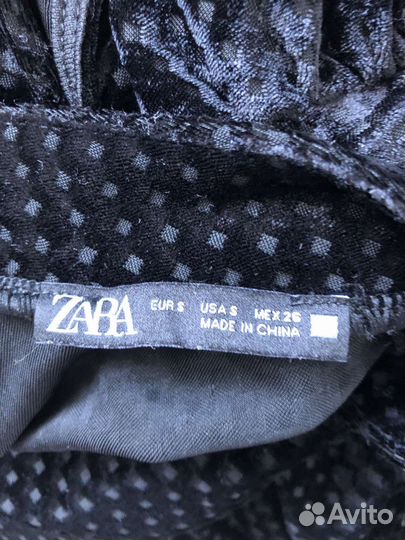 Платье Zara черное миди велюровое