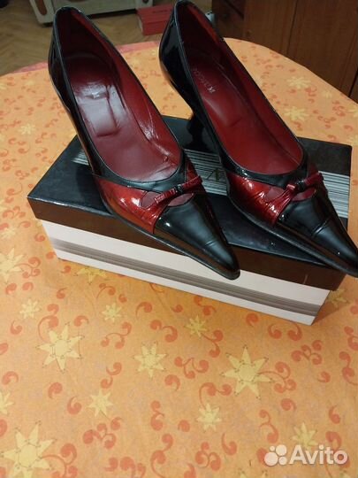 Туфли женские 38 размер италия