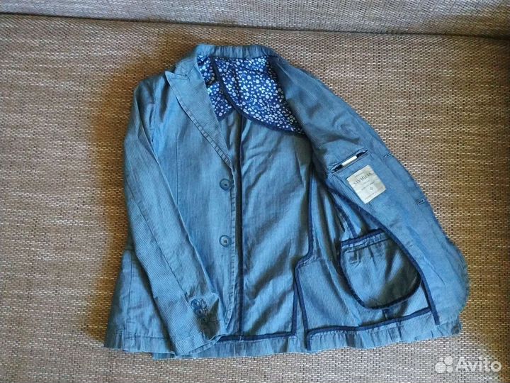 Пиджак на мальчика 140