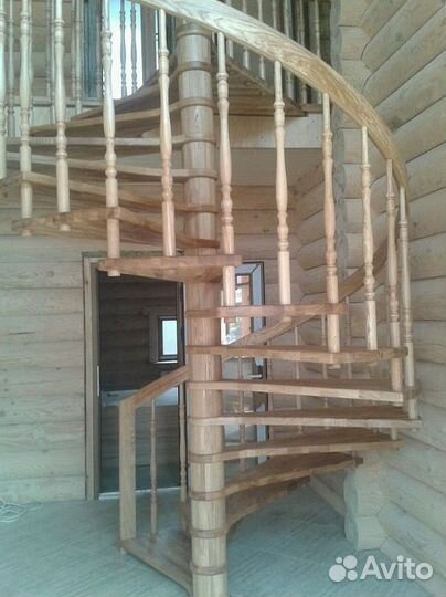 Металлокаркас лестницы
