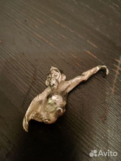 Бронзовые статуэтки