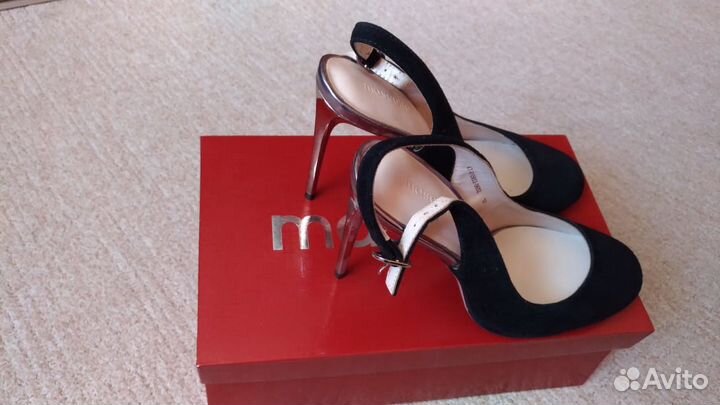 Туфли женские (новые) mascotte