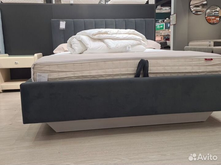 Кровать Viola 140/200+матрас. В наличии