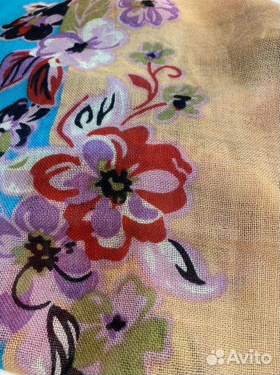 Шарф женский новый