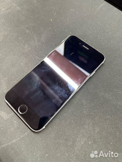 iPhone 6S, 32 ГБ