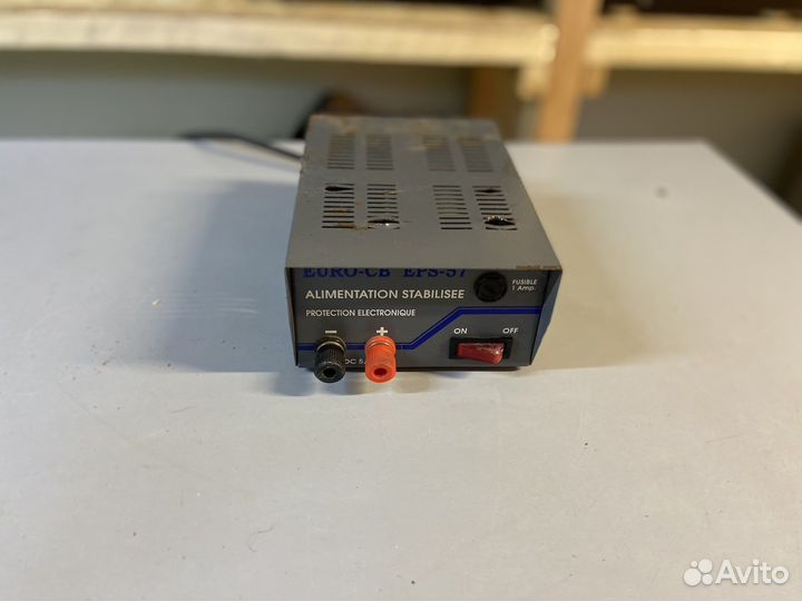 Стабилизатор напряжения