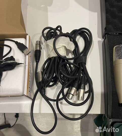 Микрофон студийный
