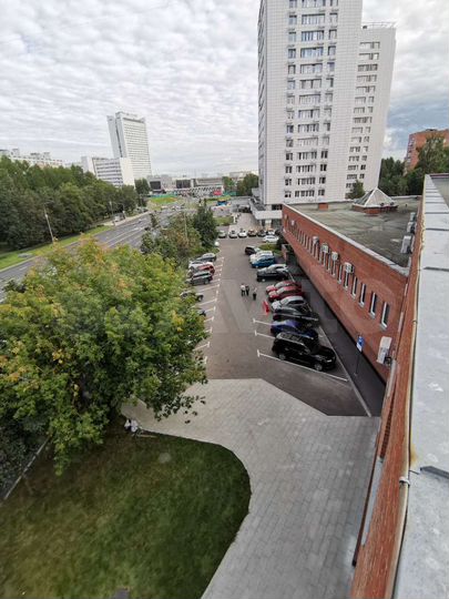 Продажа нежилого здания, 4817.4 м²