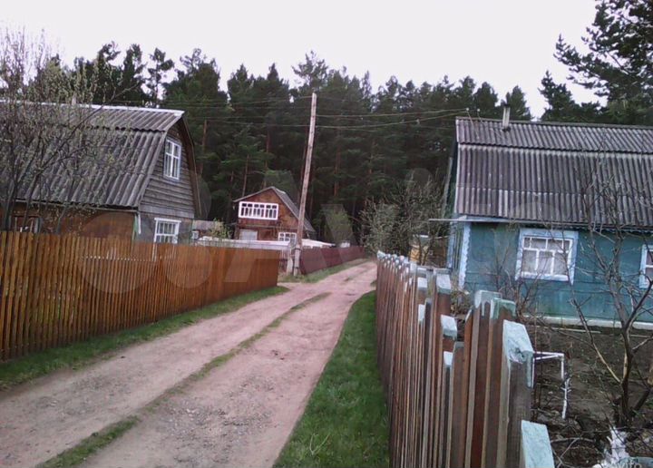 Дача 30 м² на участке 6 сот.