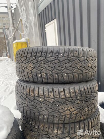 Nokian Tyres Hakkapeliitta 7 215/55 R17 98T