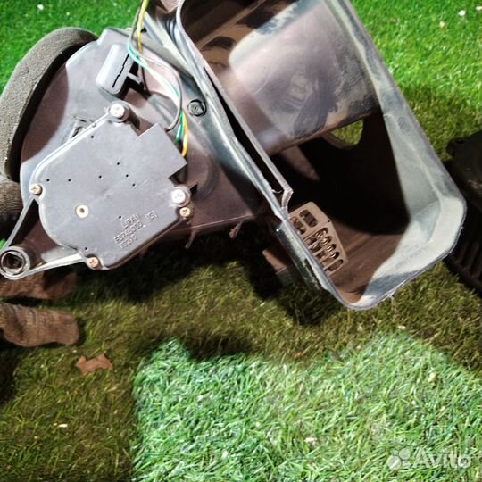 Моторчик печки Лифан Смайли