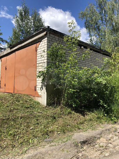 Гараж, > 30 м²