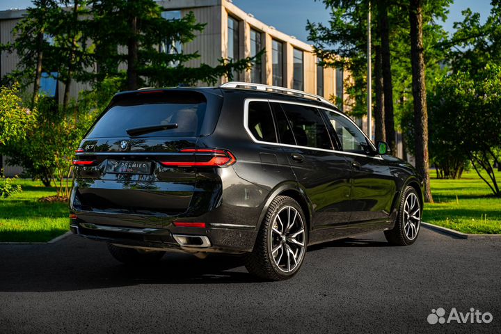 Аренда авто BMW X7 40d