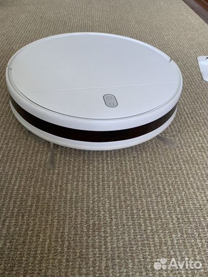 Робот-пылесос Xiaomi Mi Robot Vacuum-Mop Essential
