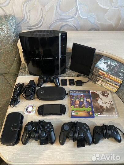 Комплект приставок и игр PS3, PS2, PSP