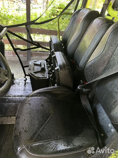 CAN-AM traxter X MR HD 10