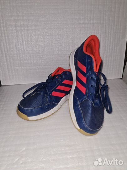 Кроссовки Adidas р.39