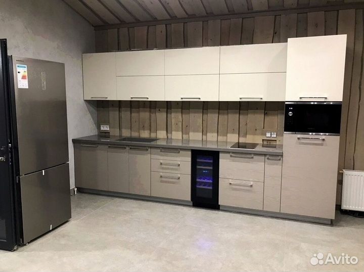 Кухня новая