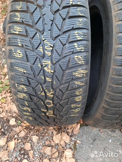 Nokian Tyres WR D4 215/45 R16 90H