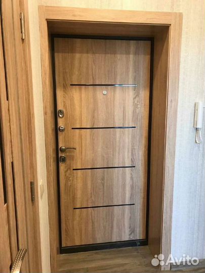 Установка монтаж входных дверей и оформление проём