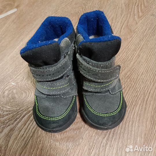 Ботинки демисезонные 22 размер