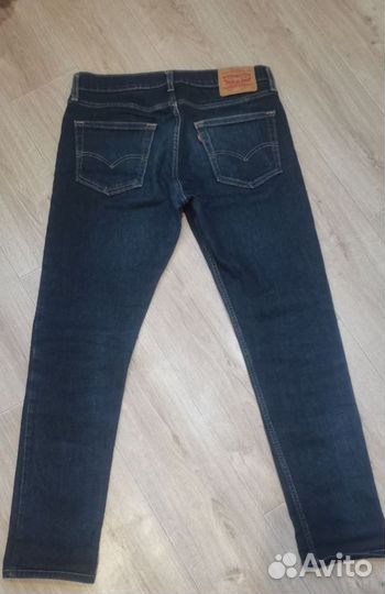 Джинсы Levi's 512